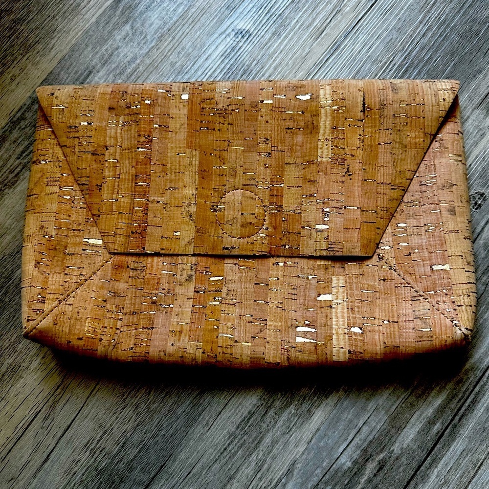 J. Crew Cork Clutch Purse With Gold Flecks Tag is still on.